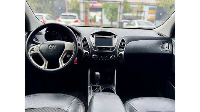 HYUNDAI - IX35 - 2011/2012 - Prata - R$ 63.900,00