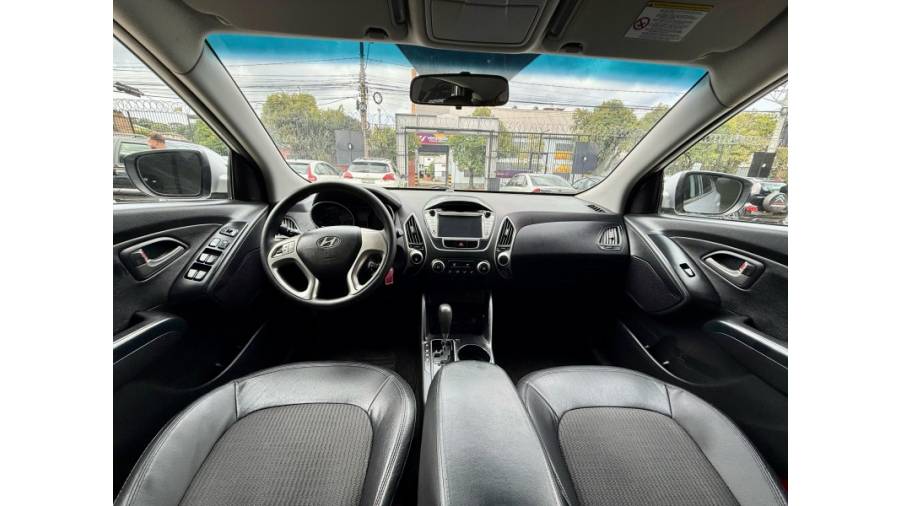 HYUNDAI - IX35 - 2011/2012 - Prata - R$ 63.900,00