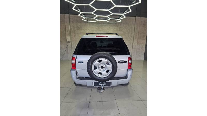 FORD - ECOSPORT - 2004/2004 - Prata - R$ 23.900,00