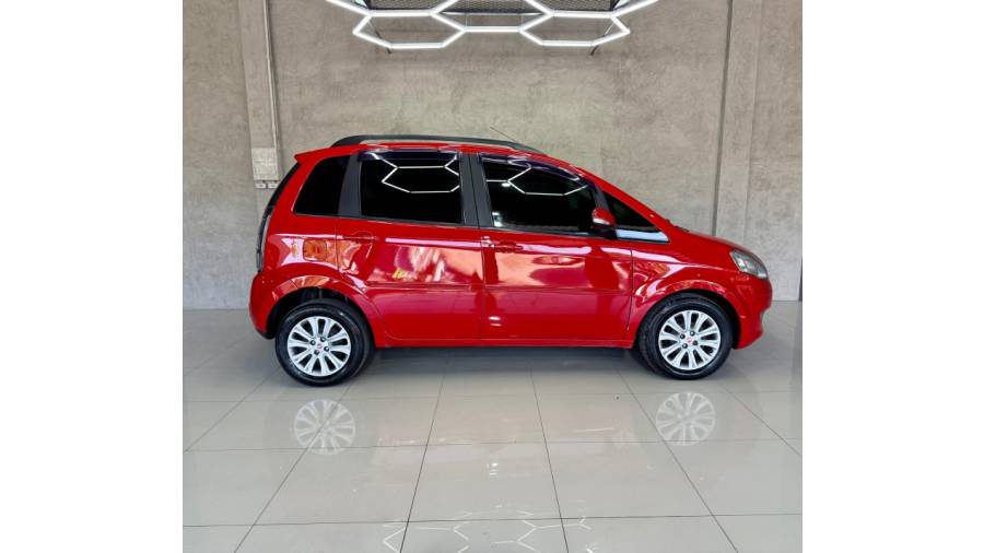FIAT - IDEA - 2014/2014 - Vermelha - R$ 39.900,00