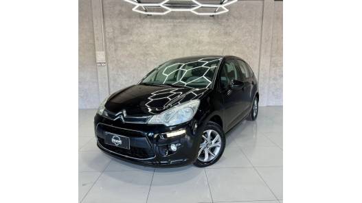CITROËN - C3 - 2013/2014 - Preta - R$ 37.500,00