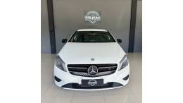 MERCEDES-BENZ - A 200 - 2013/2014 - Branca - R$ 94.900,00