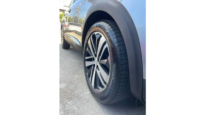 PEUGEOT - 3008 - 2019/2019 - Prata - R$ 115.900,00