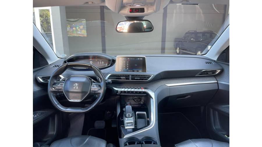 PEUGEOT - 3008 - 2019/2019 - Prata - R$ 115.900,00