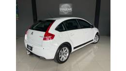 CITROËN - C4 - 2012/2013 - Dourada - R$ 34.900,00