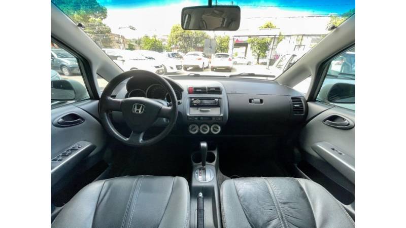 HONDA - FIT - 2007/2007 - Cinza - R$ 33.900,00