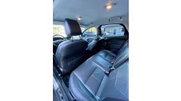 FORD - FOCUS - 2016/2016 - Prata - R$ 63.900,00