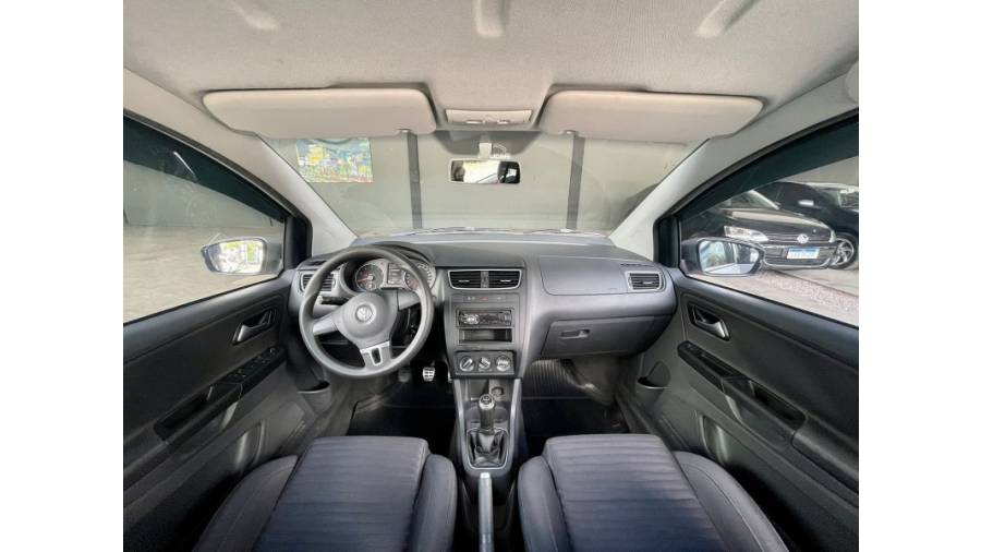 VOLKSWAGEN - CROSSFOX - 2012/2012 - Branca - R$ 43.900,00