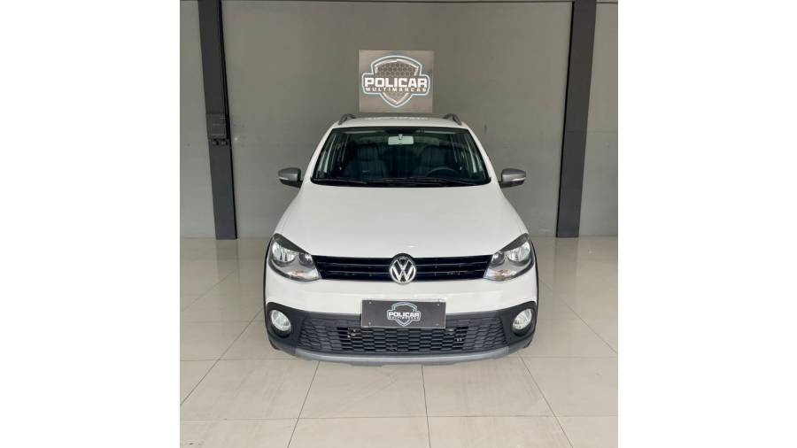 VOLKSWAGEN - CROSSFOX - 2012/2012 - Branca - R$ 43.900,00