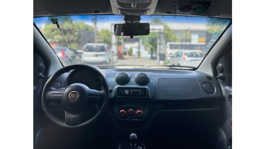 FIAT - UNO - 2013/2013 - Preta - R$ 40.900,00
