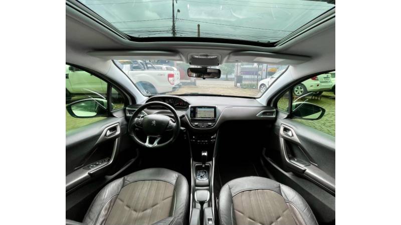 PEUGEOT - 2008 - 2016/2017 - Branca - R$ 59.000,00
