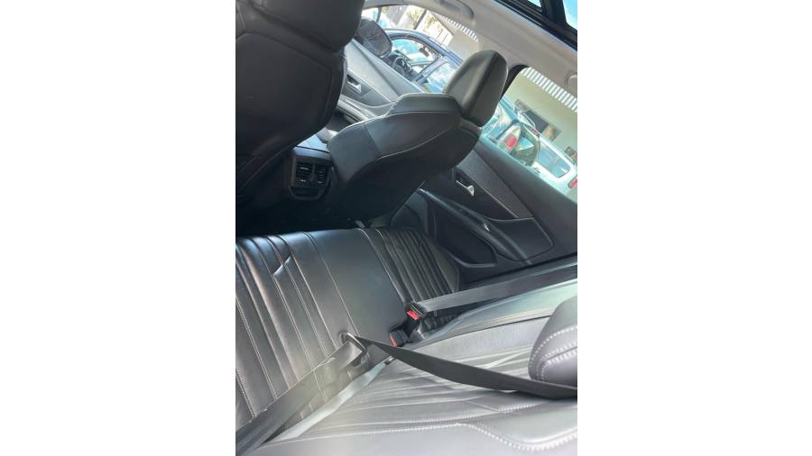 PEUGEOT - 3008 - 2019/2019 - Prata - R$ 115.900,00