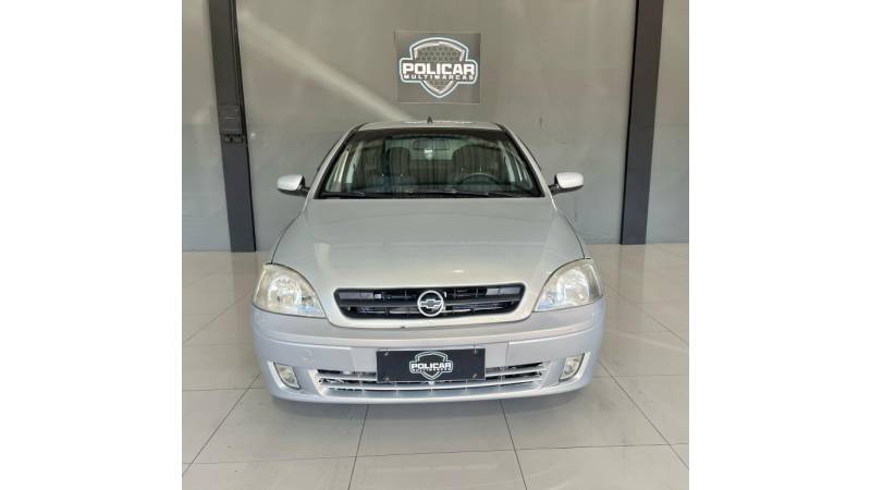 CHEVROLET - CORSA - 2005/2005 - Bege - R$ 23.900,00
