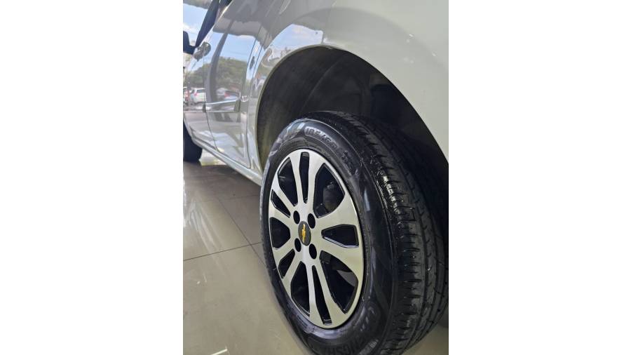CHEVROLET - AGILE - 2010/2010 - Branca - R$ 32.900,00