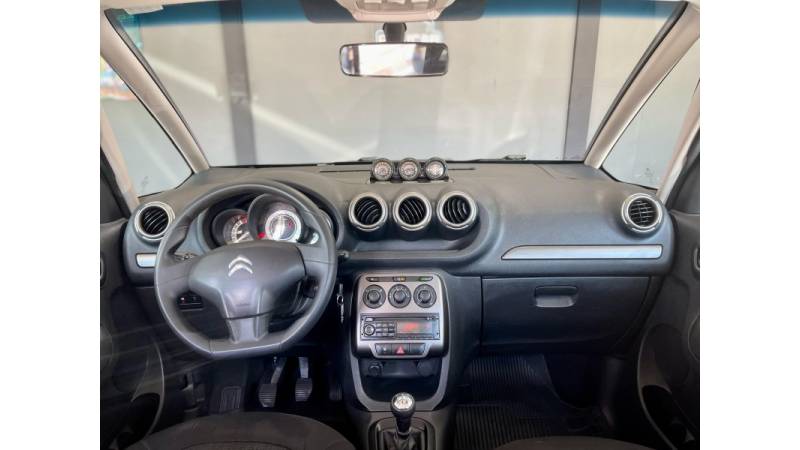 CITROËN - AIRCROSS - 2015/2015 - Preta - R$ 42.900,00