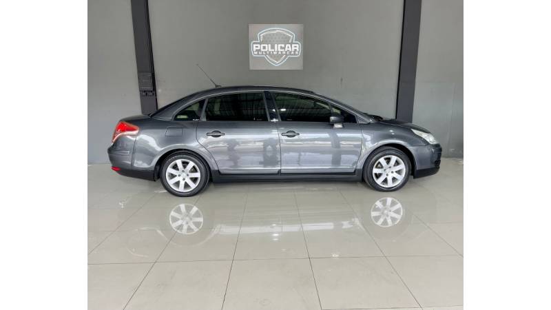 CITROËN - C4 - 2011/2011 - Cinza - R$ 28.900,00