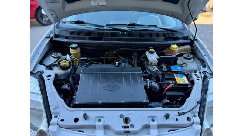FORD - KA - 2010/2010 - Branca - R$ 22.900,00