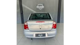 CHEVROLET - CORSA - 2005/2005 - Bege - R$ 23.900,00