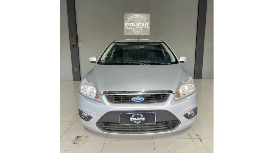 FORD - FOCUS - 2013/2013 - Prata - R$ 39.900,00