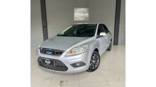 FORD - FOCUS - 2013/2013 - Prata - R$ 39.900,00