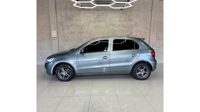 VOLKSWAGEN - GOL - 2011/2011 - Verde - R$ 28.900,00