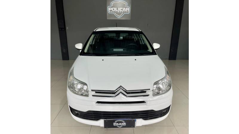 CITROËN - C4 - 2012/2013 - Dourada - R$ 34.900,00