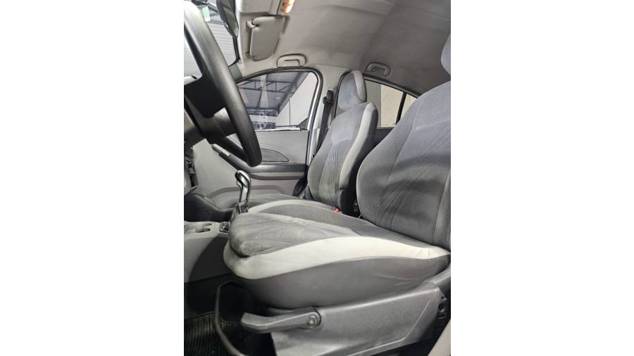 CHEVROLET - AGILE - 2010/2010 - Branca - R$ 32.900,00