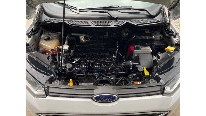 FORD - ECOSPORT - 2017/2017 - Branca - R$ 61.900,00