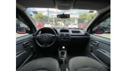 RENAULT - CLIO - 2014/2014 - Vermelha - R$ 27.900,00