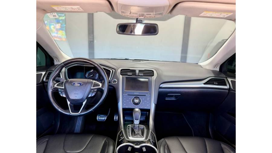 FORD - FUSION - 2014/2014 - Prata - R$ 73.800,00
