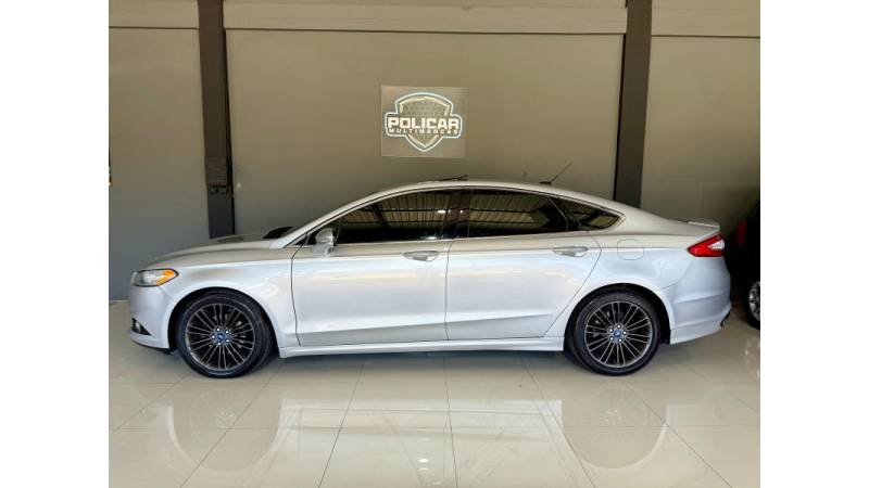 FORD - FUSION - 2014/2014 - Prata - R$ 73.800,00
