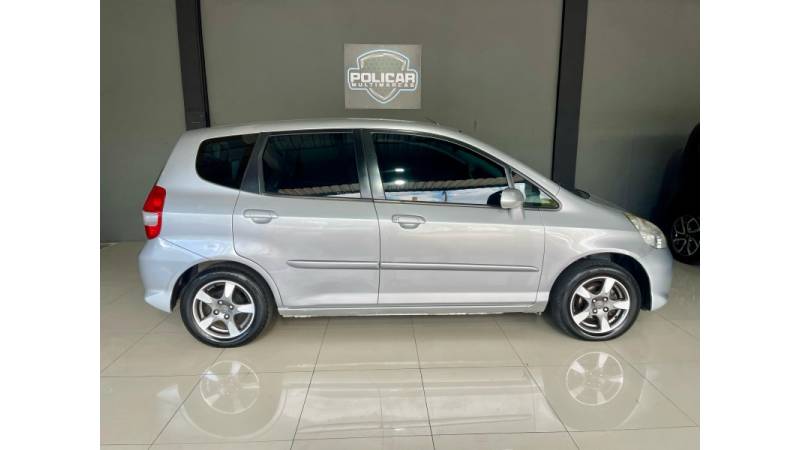 HONDA - FIT - 2007/2007 - Cinza - R$ 33.900,00