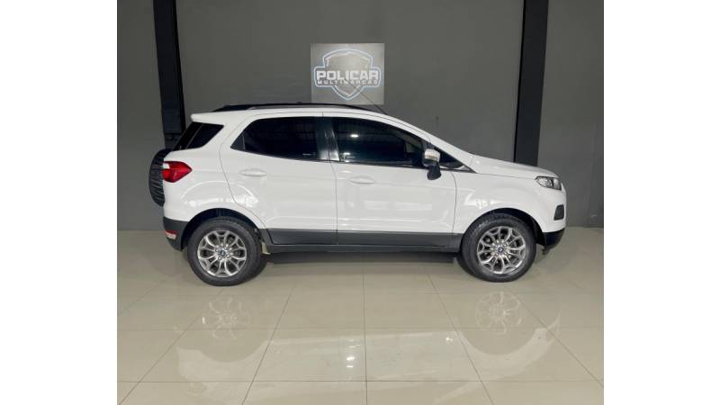FORD - ECOSPORT - 2017/2017 - Branca - R$ 61.900,00