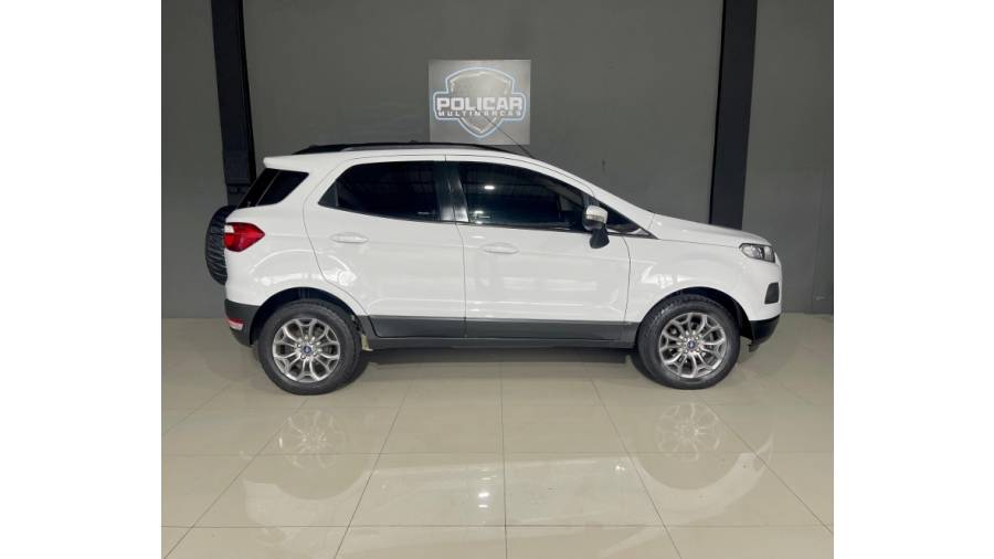 FORD - ECOSPORT - 2017/2017 - Branca - R$ 61.900,00