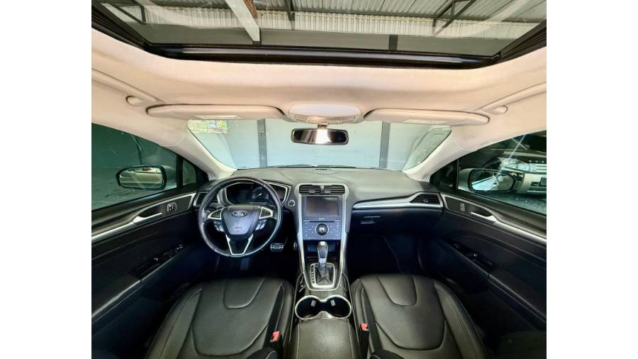 FORD - FUSION - 2014/2014 - Prata - R$ 73.800,00