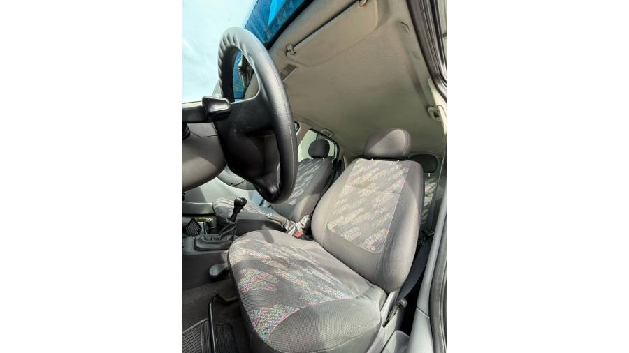 CHEVROLET - CORSA - 2005/2005 - Branca - R$ 24.900,00