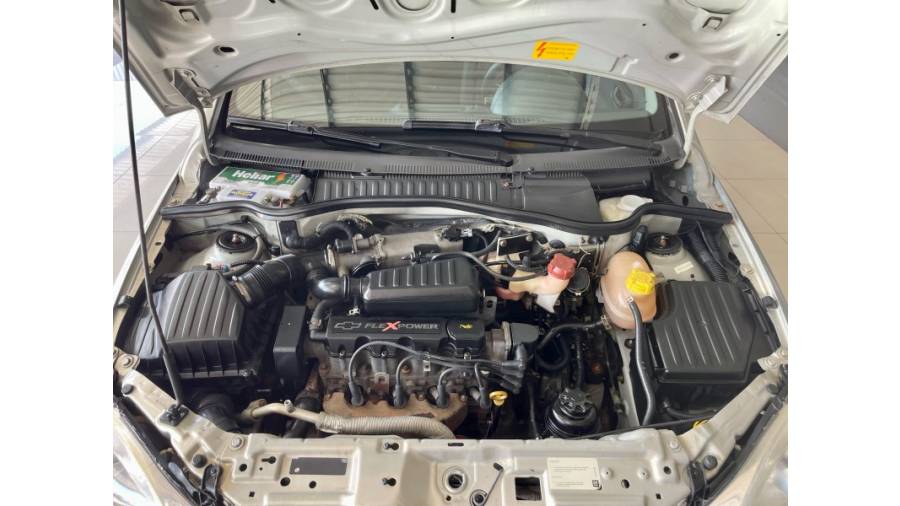 CHEVROLET - CORSA - 2005/2005 - Bege - R$ 23.900,00