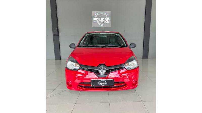 RENAULT - CLIO - 2014/2014 - Vermelha - R$ 27.900,00