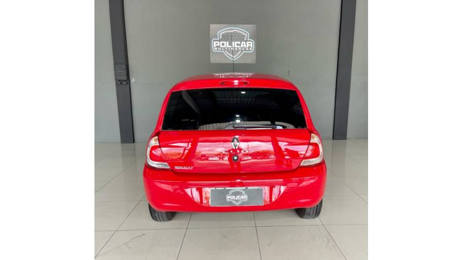 RENAULT - CLIO - 2014/2014 - Vermelha - R$ 27.900,00
