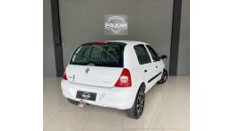 RENAULT - CLIO - 2010/2011 - Branca - R$ 24.900,00