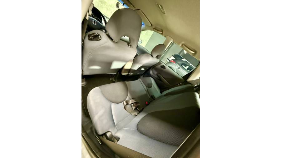 HONDA - FIT - 2006/2006 - Prata - R$ 33.900,00