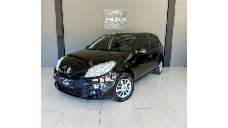 RENAULT - SANDERO - 2012/2013 - Preta - R$ 27.900,00