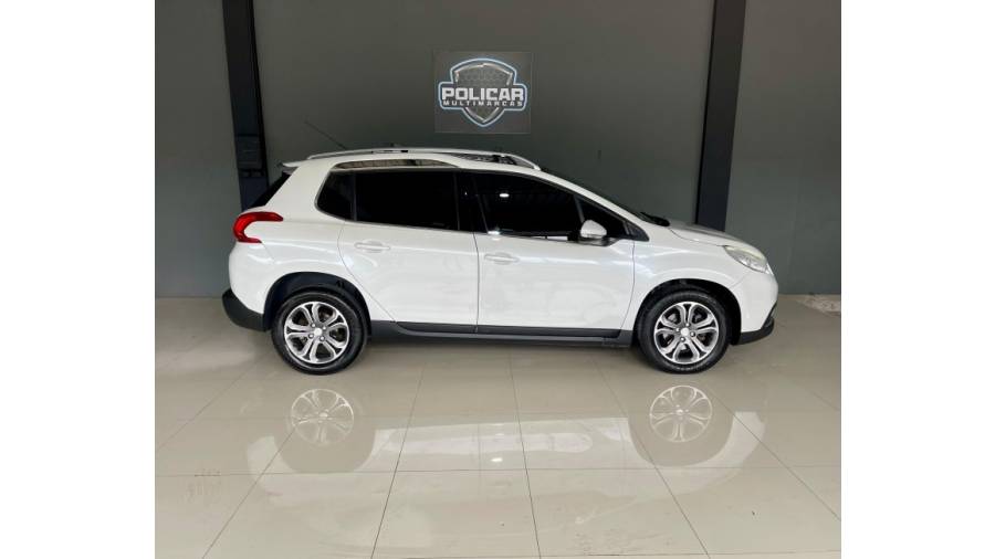 PEUGEOT - 2008 - 2016/2017 - Branca - R$ 59.000,00