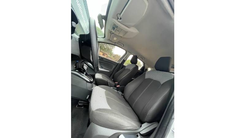 FORD - ECOSPORT - 2017/2017 - Branca - R$ 61.900,00