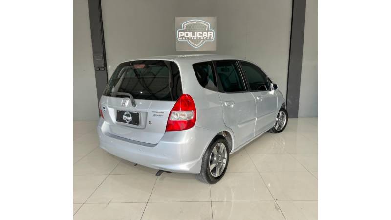 HONDA - FIT - 2007/2007 - Cinza - R$ 33.900,00